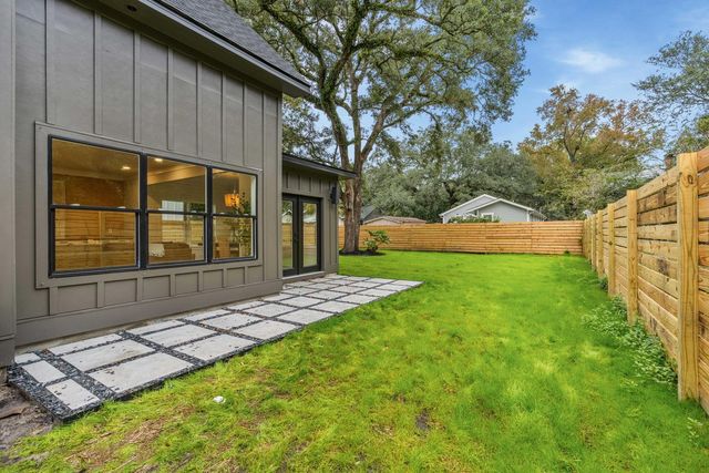 307 Magnolia Road, Charleston, SC 29407