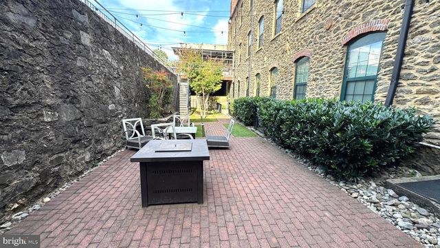 410-00 SHURS LN #A208, Philadelphia, PA 19128