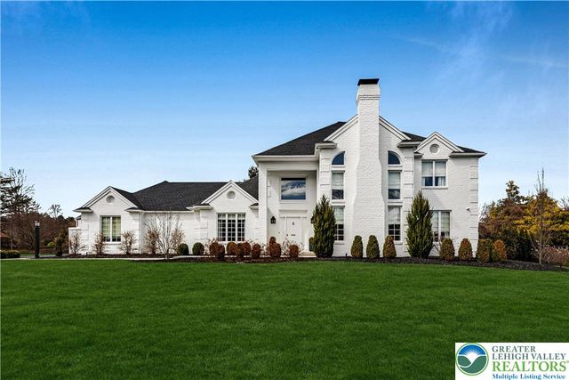 4311 Tiffany Drive, Bethlehem Twp, PA 18045