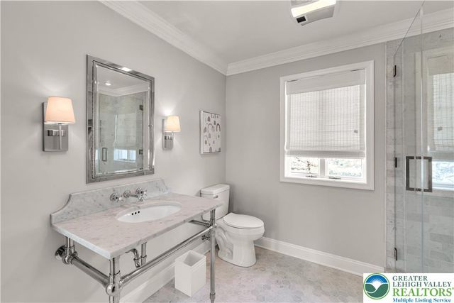 4311 Tiffany Drive, Bethlehem Twp, PA 18045