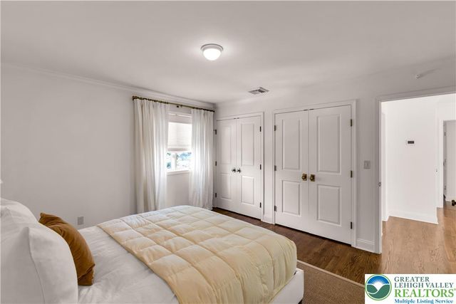 4311 Tiffany Drive, Bethlehem Twp, PA 18045