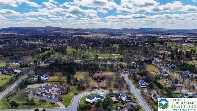 4311 Tiffany Drive, Bethlehem Twp, PA 18045