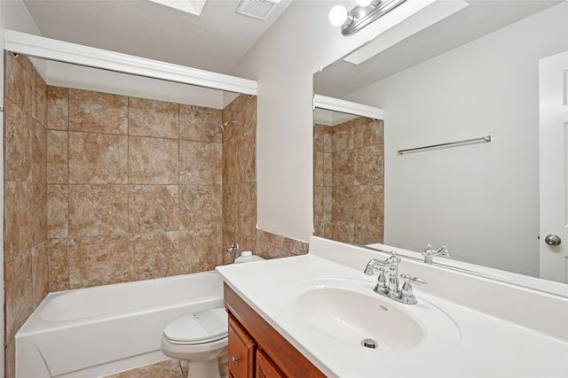 7712 Miracle Lane, North Richland Hills, TX 76182