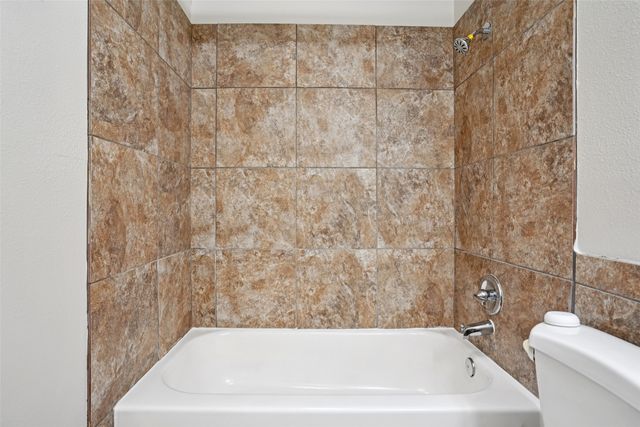 7712 Miracle Lane, North Richland Hills, TX 76182