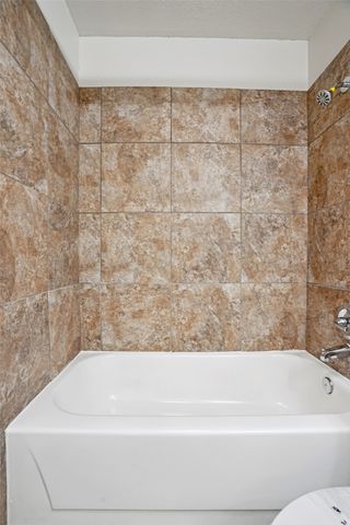 7712 Miracle Lane, North Richland Hills, TX 76182