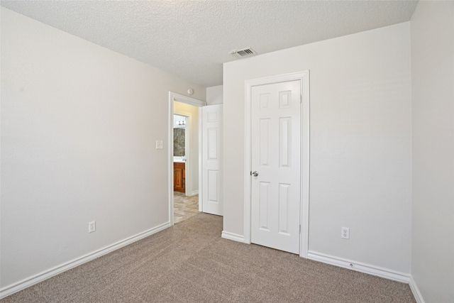 7712 Miracle Lane, North Richland Hills, TX 76182