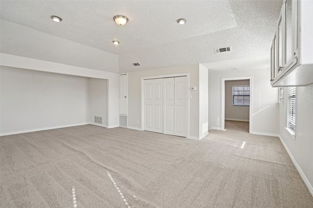 7712 Miracle Lane, North Richland Hills, TX 76182