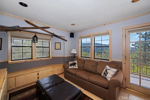 764 Menlo, Big Bear Lake, CA 92315
