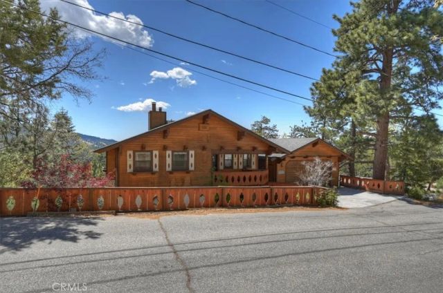 764 Menlo, Big Bear Lake, CA 92315