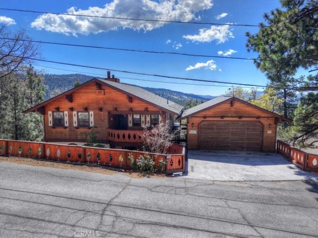 764 Menlo, Big Bear Lake, CA 92315