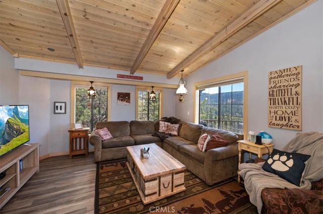 764 Menlo, Big Bear Lake, CA 92315