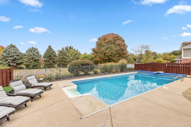 6890 Windrider Court, Brownsburg, IN 46112