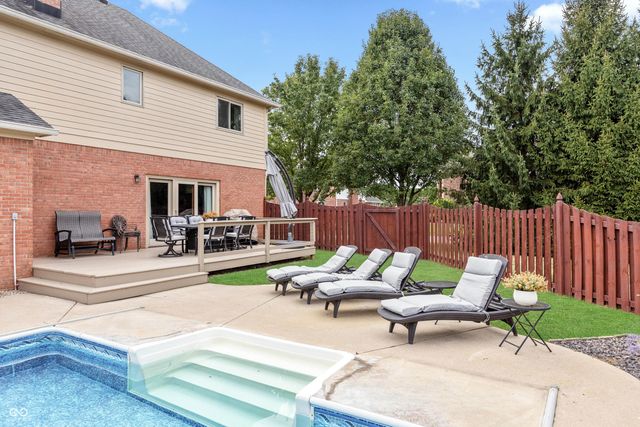 6890 Windrider Court, Brownsburg, IN 46112