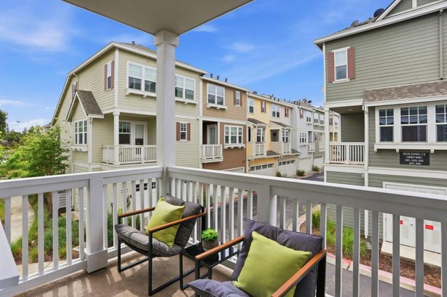 209 Infinity Way, Mountain View, CA 94043