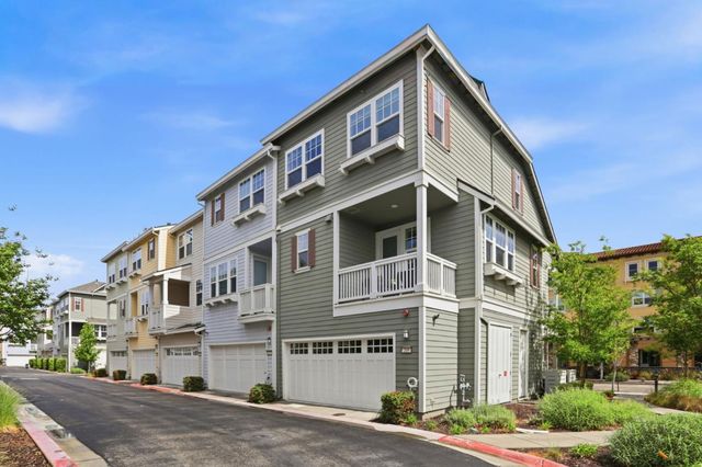 209 Infinity Way, Mountain View, CA 94043