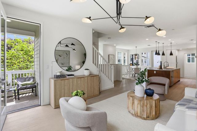 209 Infinity Way, Mountain View, CA 94043