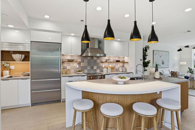 209 Infinity Way, Mountain View, CA 94043
