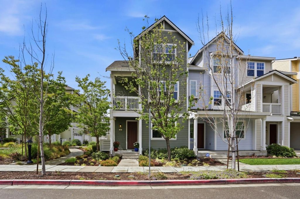 209 Infinity Way, Mountain View, CA 94043