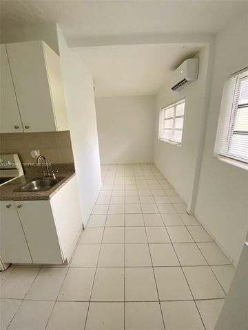 2612 Johnson Street 13, Hollywood, FL 33020