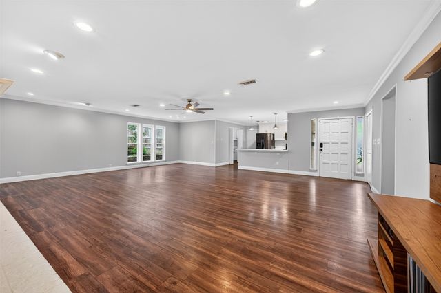 5008 Marble Falls Road, Fort Worth, TX 76103