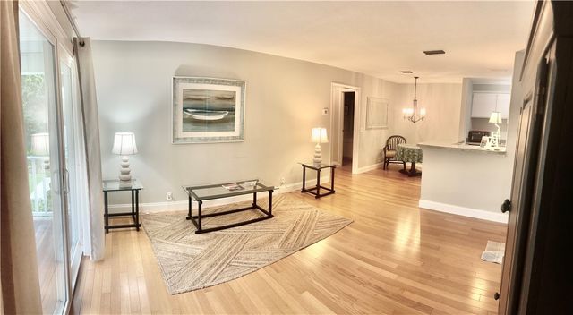 850 Mallery Street 6A, St Simons Island, GA 31522