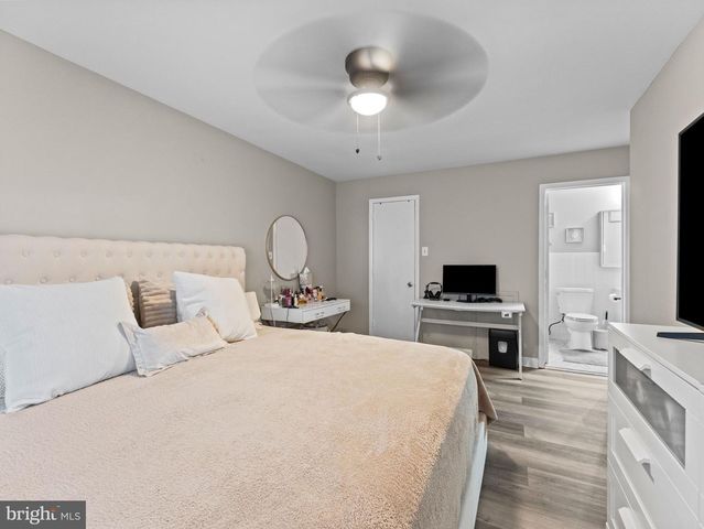 144 WILLOW TURN, Mount Laurel, NJ 08054