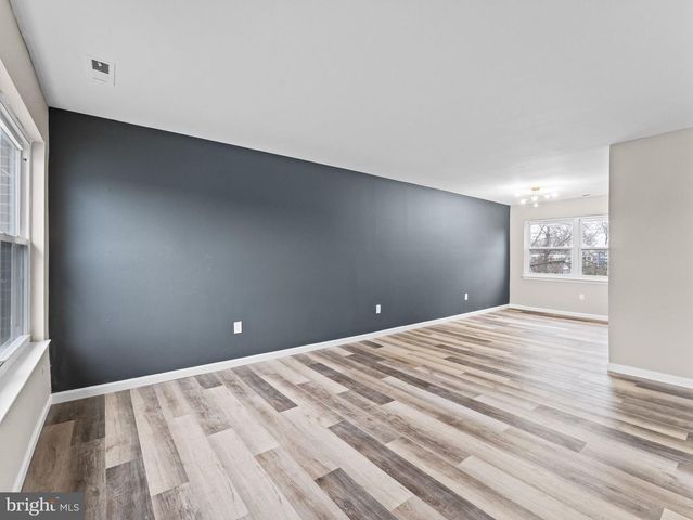 144 WILLOW TURN, Mount Laurel, NJ 08054