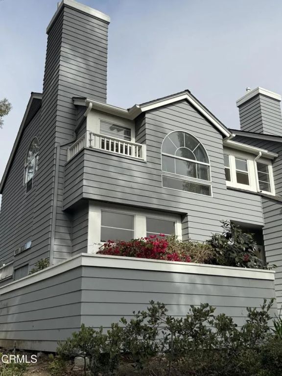 1011 Thomas Lane, Ventura, CA 93003