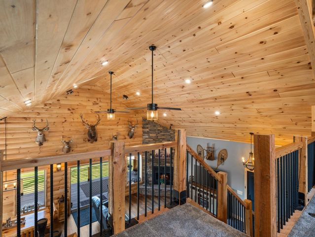 5242 W Big Sky Trail, Henderson Twp, MI 49601