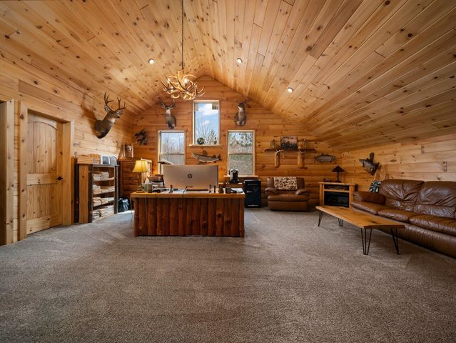 5242 W Big Sky Trail, Henderson Twp, MI 49601