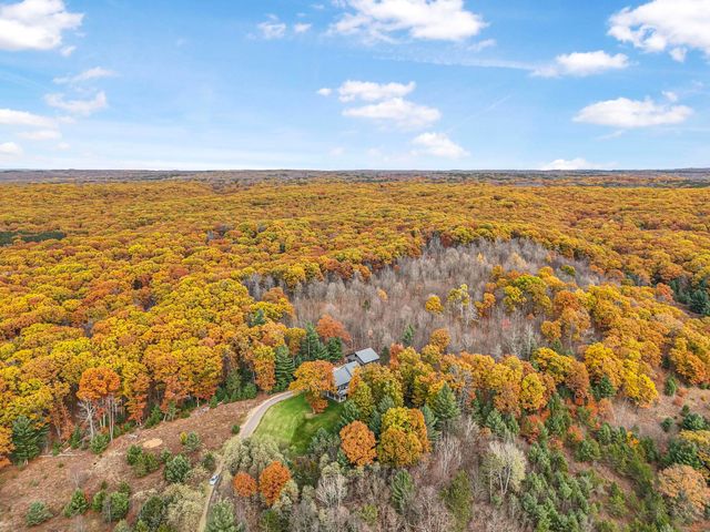 5242 W Big Sky Trail, Henderson Twp, MI 49601