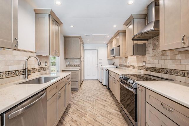 1770 BRAXTON BRAGG LANE, Clearwater, FL 33765