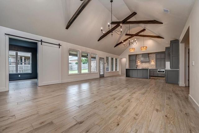 19640 Stratmore Way, Edmond, OK 73012