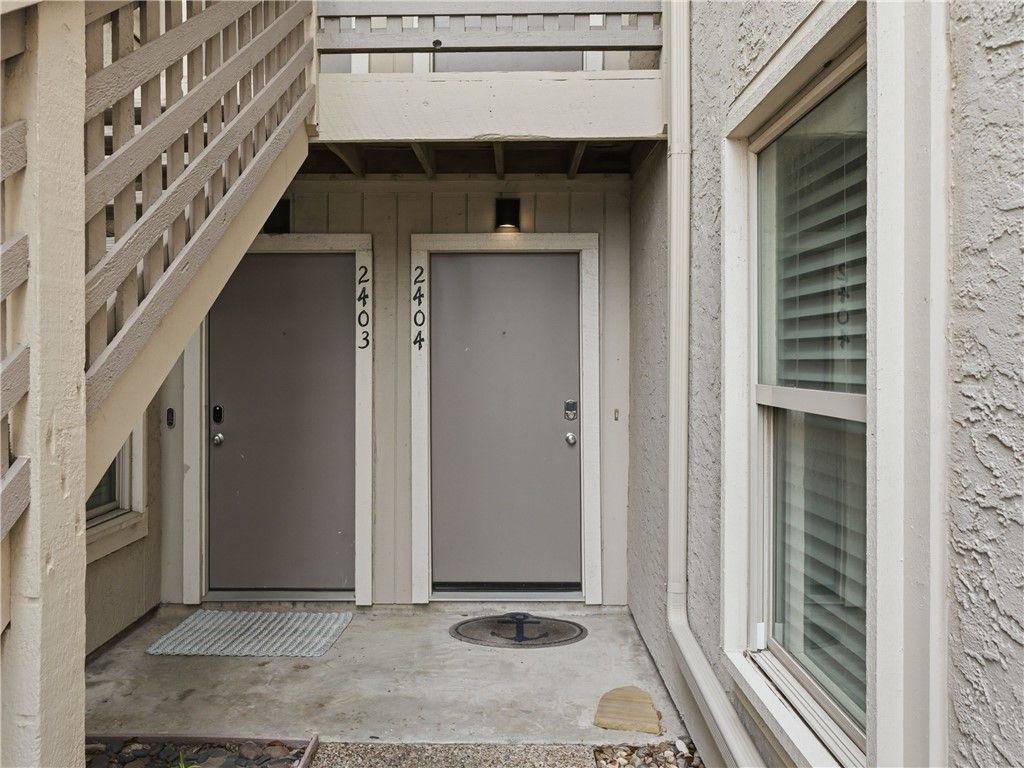 2404 Bayhouse Dr, Rockport, TX 78382 — photo 5