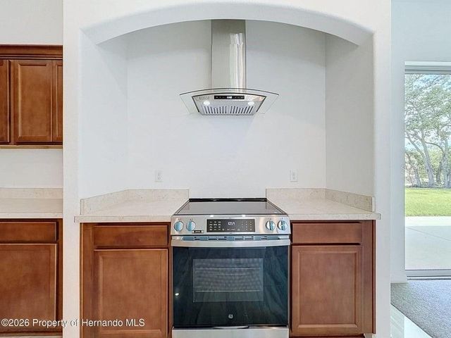 10389 MARVISTA COURT, Weeki Wachee, FL 34614