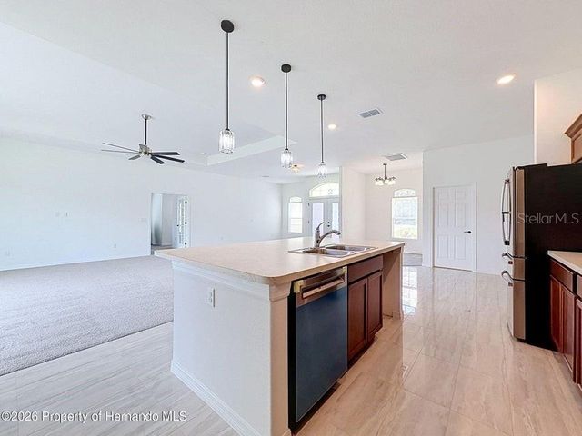 10389 MARVISTA COURT, Weeki Wachee, FL 34614