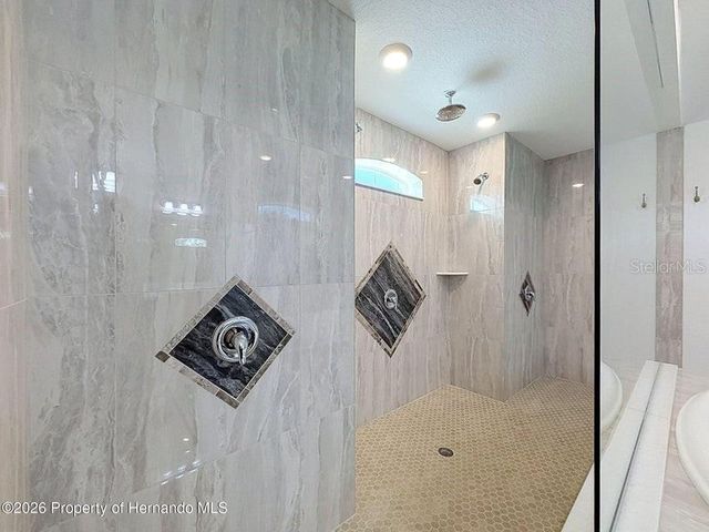 10389 MARVISTA COURT, Weeki Wachee, FL 34614