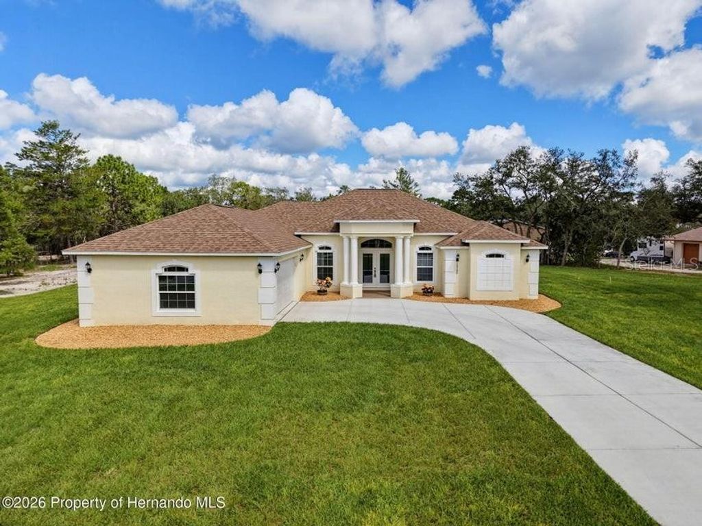 10389 MARVISTA COURT, Weeki Wachee, FL 34614