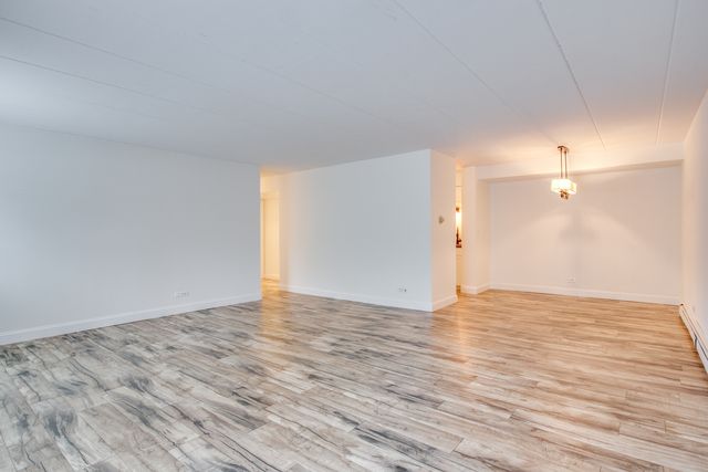 1041 N Mill Street 110, Naperville, IL 60563