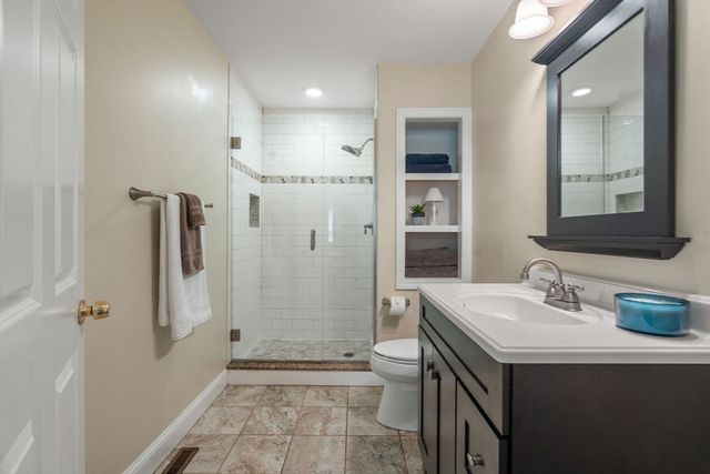 380 Woodward Ave, Seekonk, MA 02771