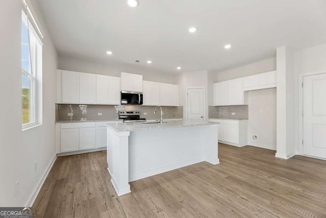 5428 Aurora Trail LOT 71, Flowery Branch, GA 30542