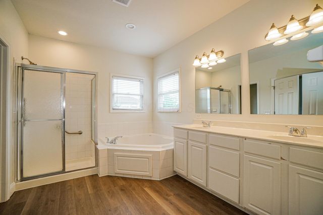 7700 Marrisey Loop, Galena, OH 43021