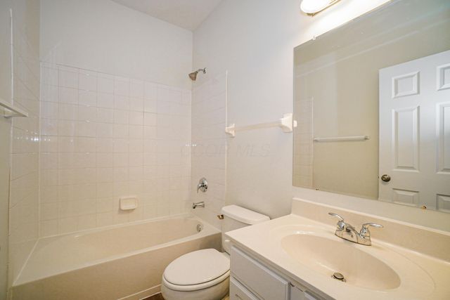 7700 Marrisey Loop, Galena, OH 43021