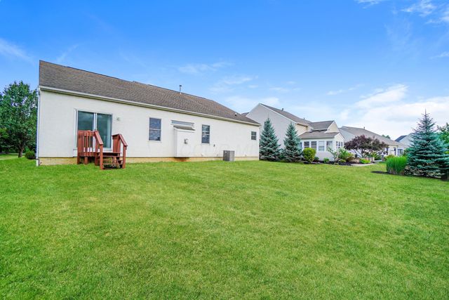 7700 Marrisey Loop, Galena, OH 43021