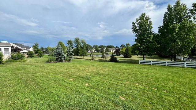 7700 Marrisey Loop, Galena, OH 43021