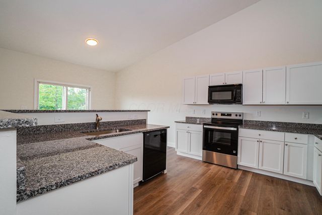 7700 Marrisey Loop, Galena, OH 43021