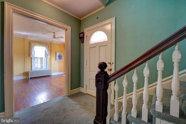 10 N STATE ST, Dover, DE 19901