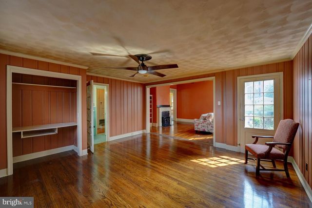 10 N STATE ST, Dover, DE 19901