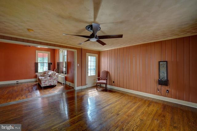 10 N STATE ST, Dover, DE 19901