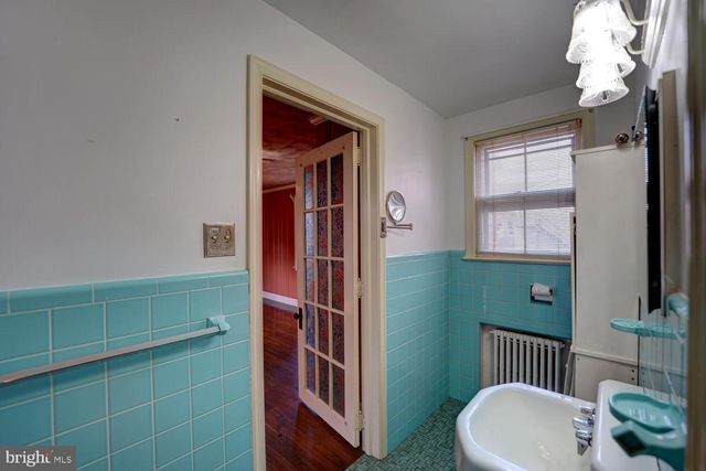 10 N STATE ST, Dover, DE 19901